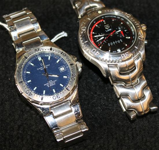 2 wrist watches